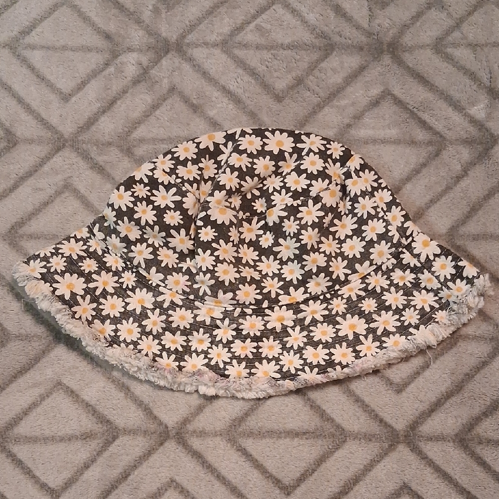 Target Brown and White Floral Bucket Hat
